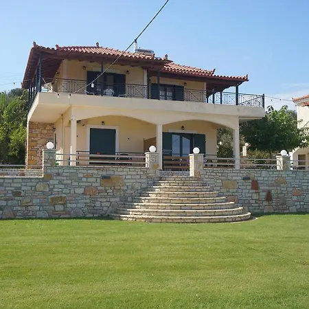 Guest house Elaia Houses